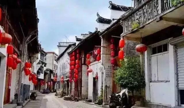 婆媳相处：理解与尊重的背后！孰是孰非？